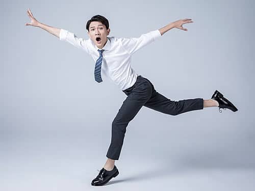 被神经病追